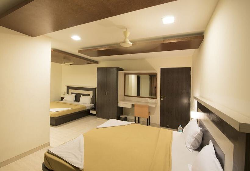 Hotel Vaikunth By Adamo