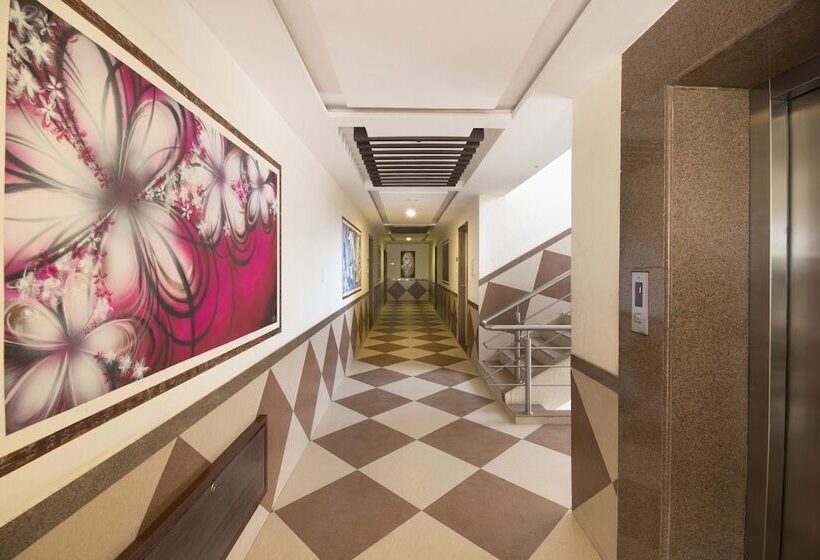 Hotel Vaikunth By Adamo