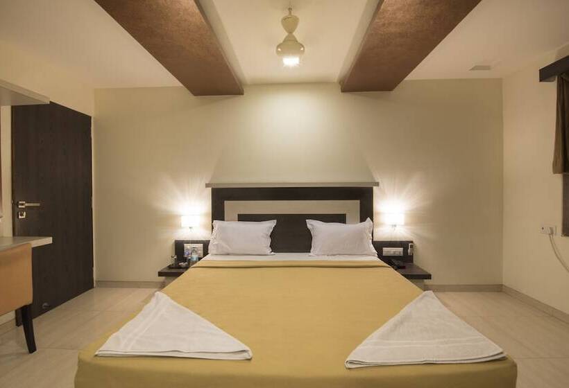 Hotel Vaikunth By Adamo