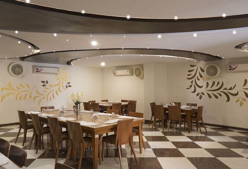 Hotel Vaikunth By Adamo