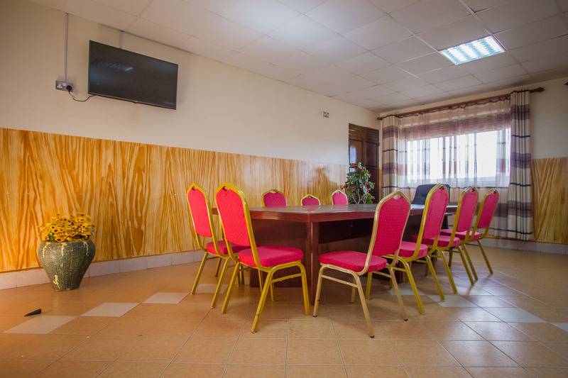 هتل Wamala Lake View