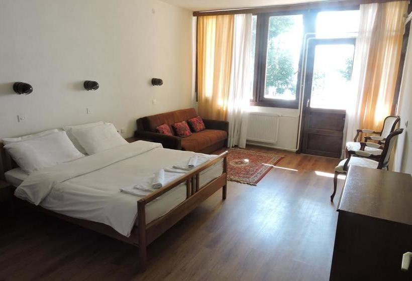 Lakeview Hotel And Resort