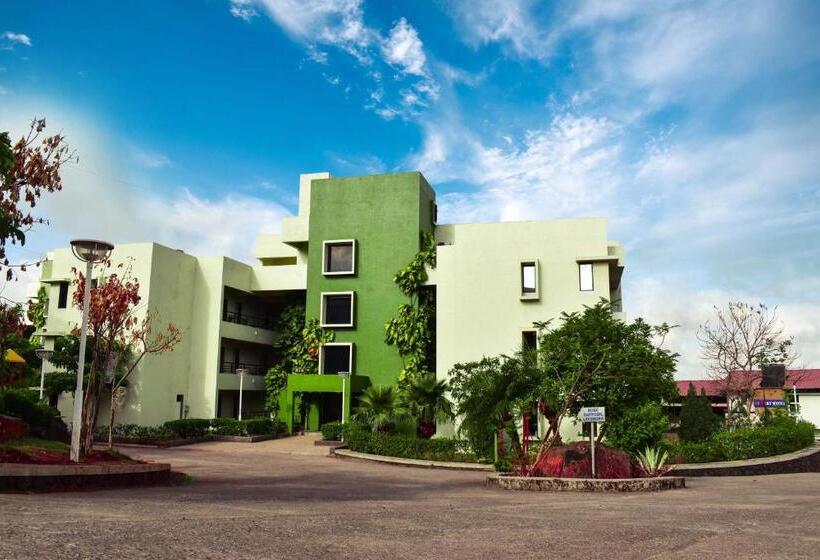 Camel Valley Resort, Igatpuri