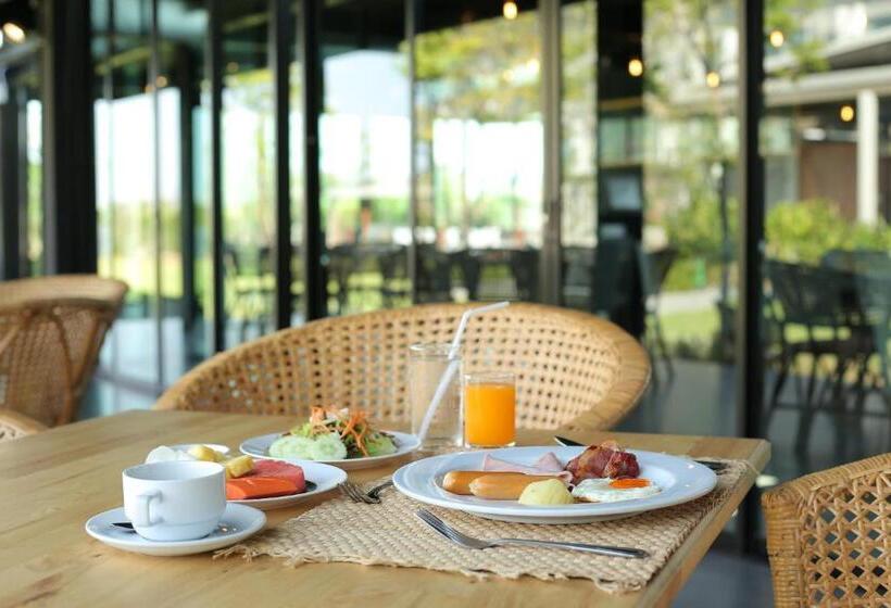 Navela Hotel & Convention