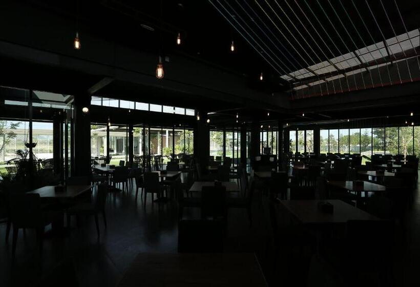 Navela Hotel & Convention