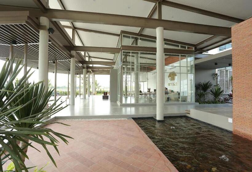 Navela Hotel & Convention