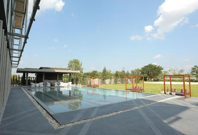 Navela Hotel & Convention