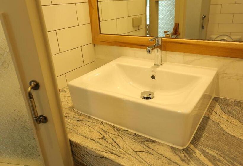 Navela Hotel & Convention