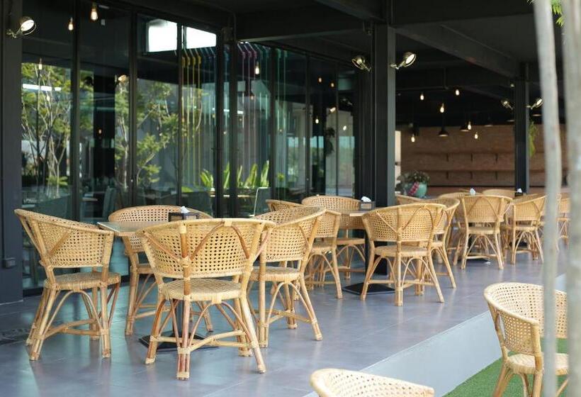 Navela Hotel & Convention