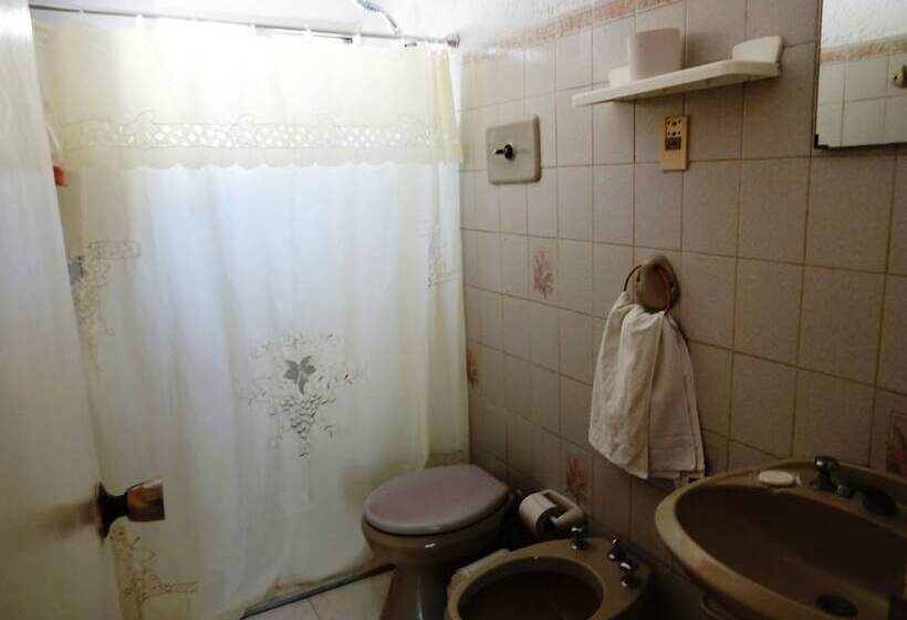 اقامتگاه Refugio Del Solís