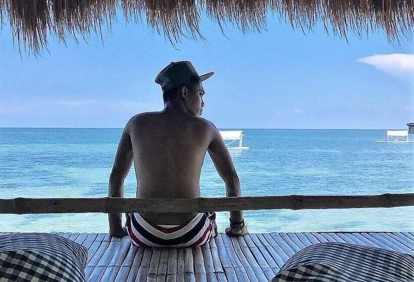 אתר נופש Birdland Beach Club