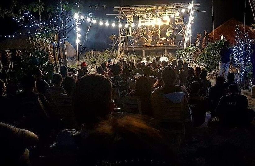 אתר נופש Birdland Beach Club