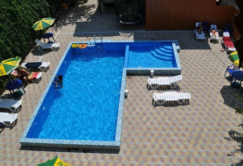 استراحتگاه Ekoterem