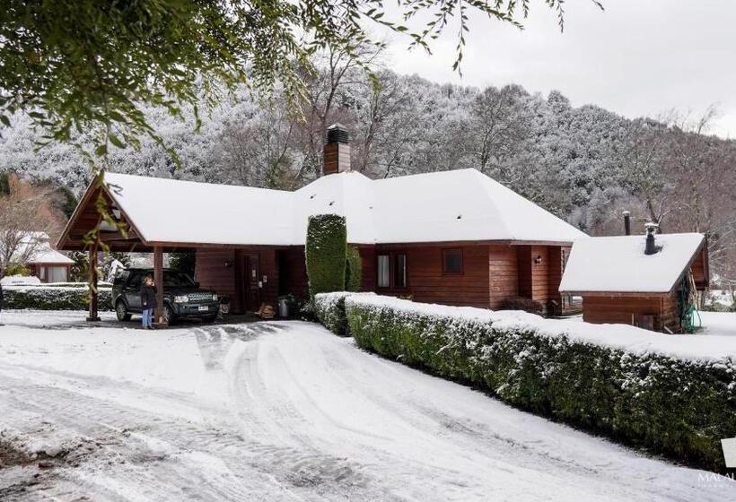 منتجع Malalcahuello Thermal Hotel & Spa