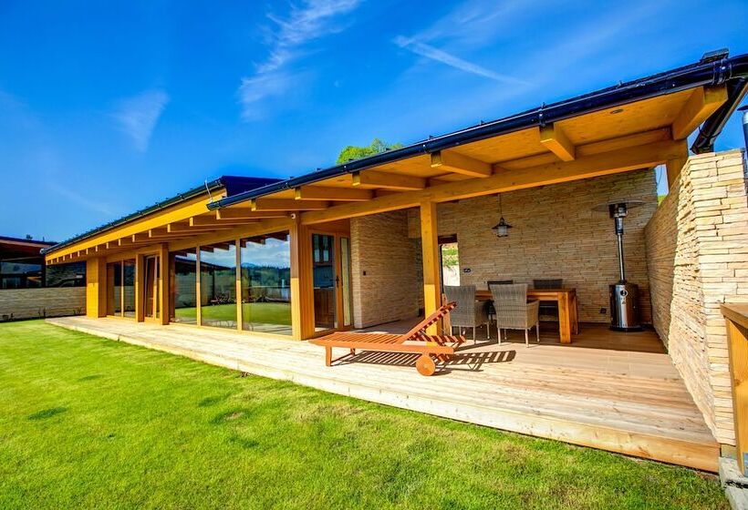 Курорт Marina Liptov Pri Liptovskej Mare