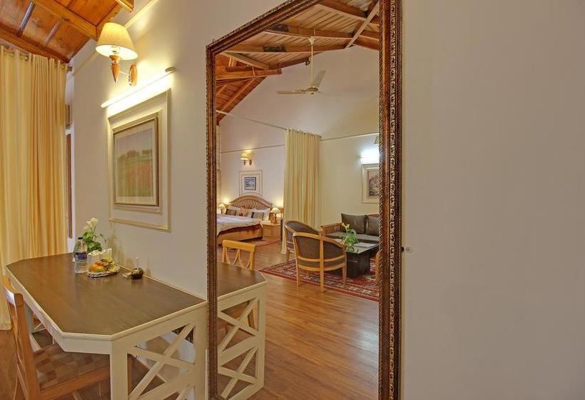 אתר נופש Neelesh Inn  A Luxury Lake View Hotel  20 Kms From Nainital