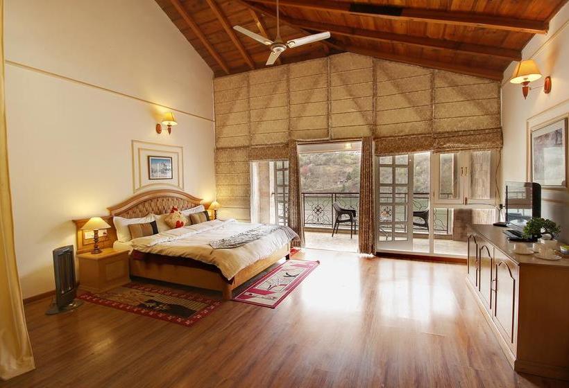 אתר נופש Neelesh Inn  A Luxury Lake View Hotel  20 Kms From Nainital