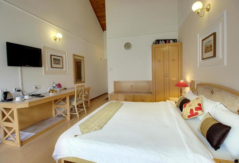 אתר נופש Neelesh Inn  A Luxury Lake View Hotel  20 Kms From Nainital