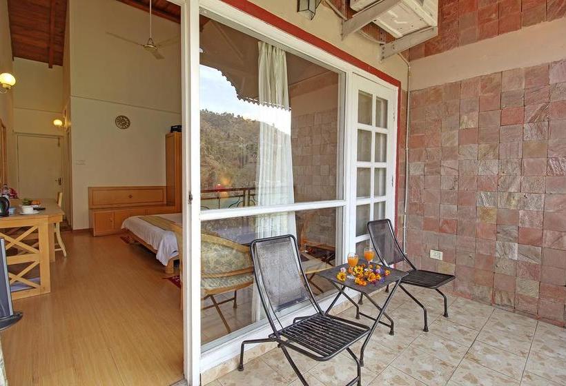אתר נופש Neelesh Inn  A Luxury Lake View Hotel  20 Kms From Nainital