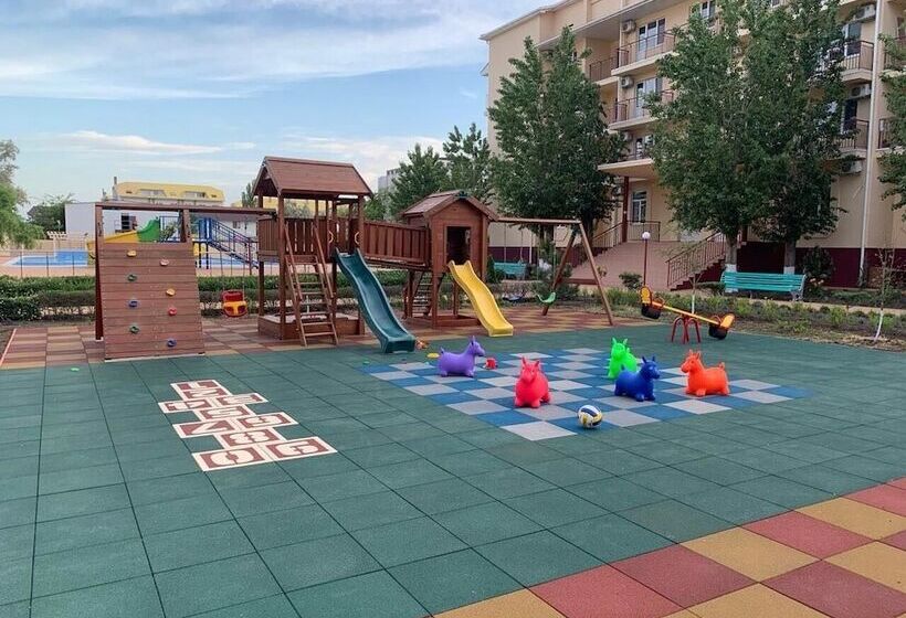 استراحتگاه Pansionat Nikolaev