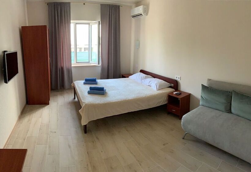 استراحتگاه Pansionat Nikolaev