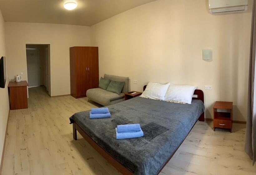 استراحتگاه Pansionat Nikolaev