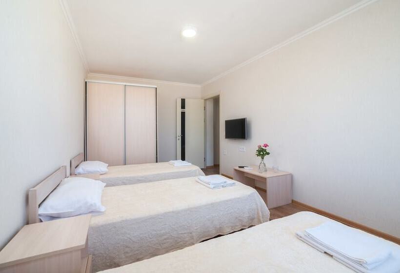 استراحتگاه Pansionat Nikolaev