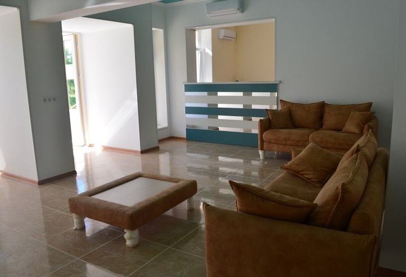 استراحتگاه Pansionat Nikolaev