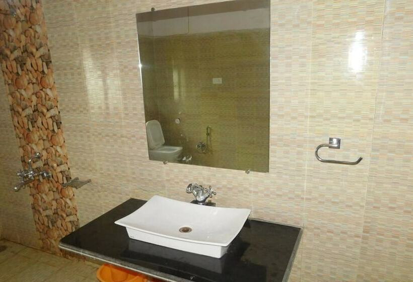 אתר נופש Royal Heritage