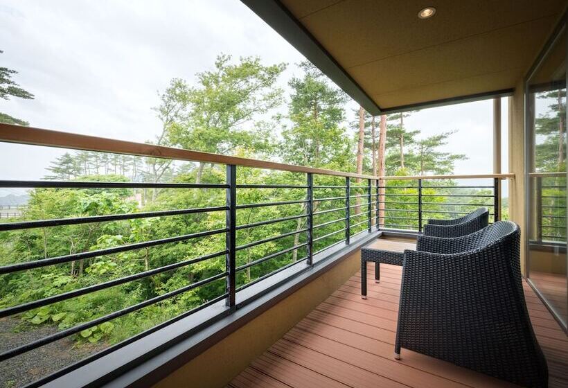 ריוקאן Nagisatei Taroan