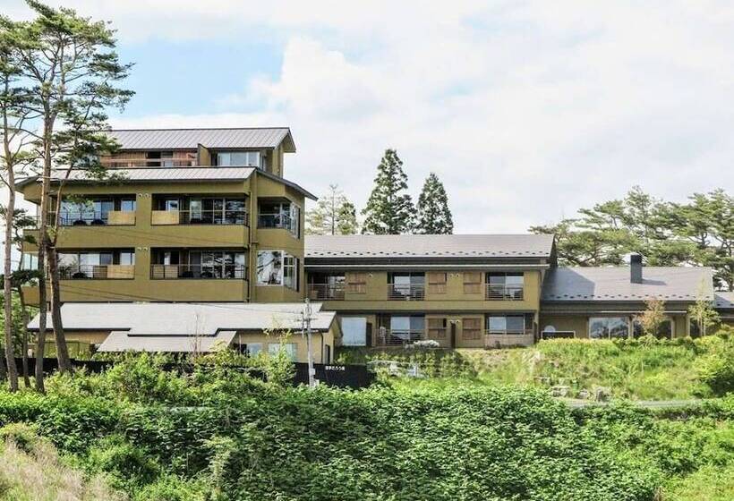 ריוקאן Nagisatei Taroan