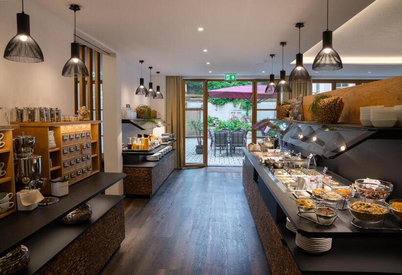 Zum Dallmayr Hotel Garni