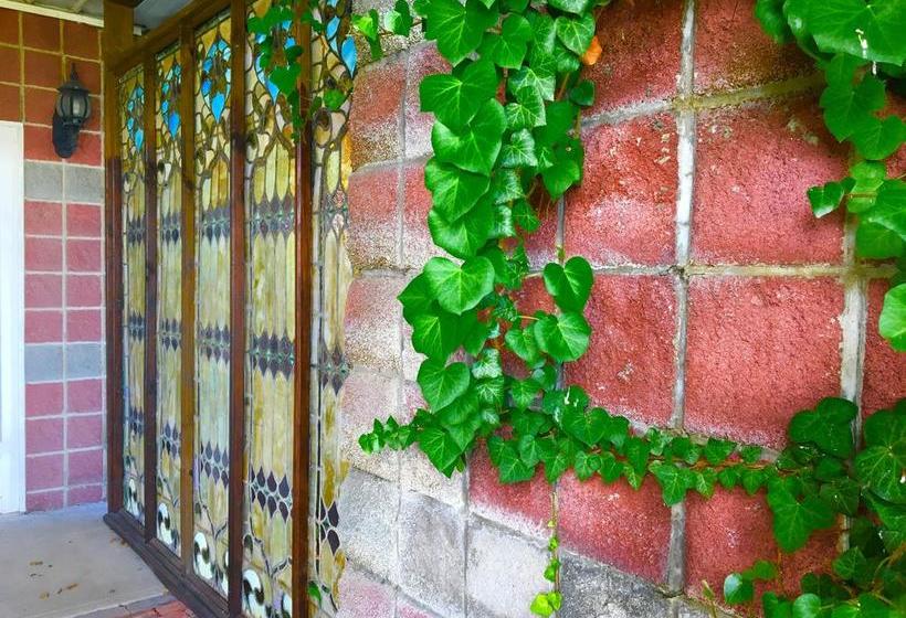 A Cayuga Lakefront Inn   Hotel Alt, Ithaca New York