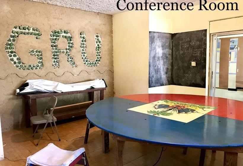 הוסטל Haiti Communitere