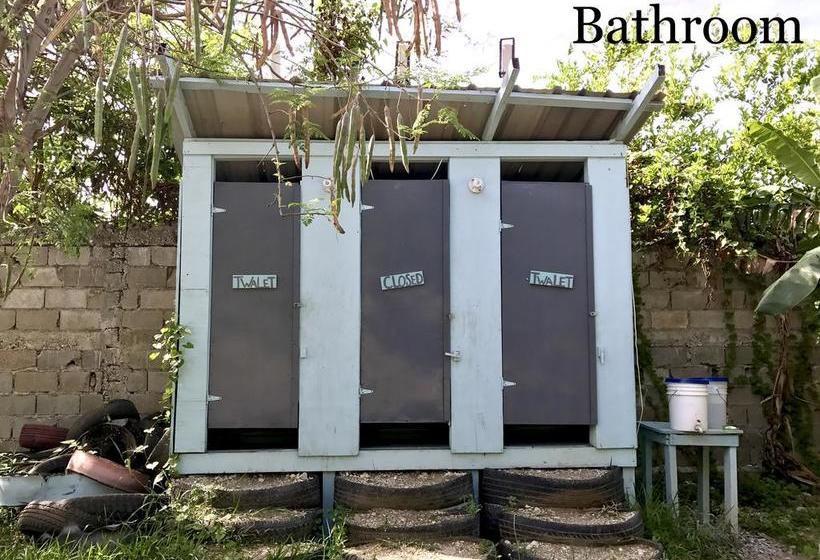 הוסטל Haiti Communitere