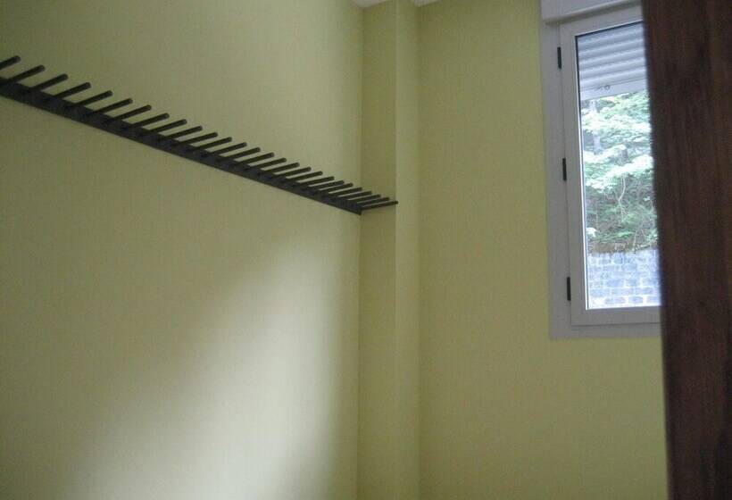 Albergue Turístico Rio Aragon