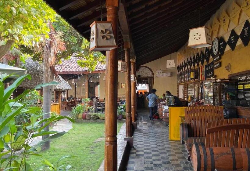 فندق صغير Viavia Leon