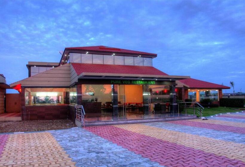 Bandipur Wildlife Resort & Spa, Bandipur