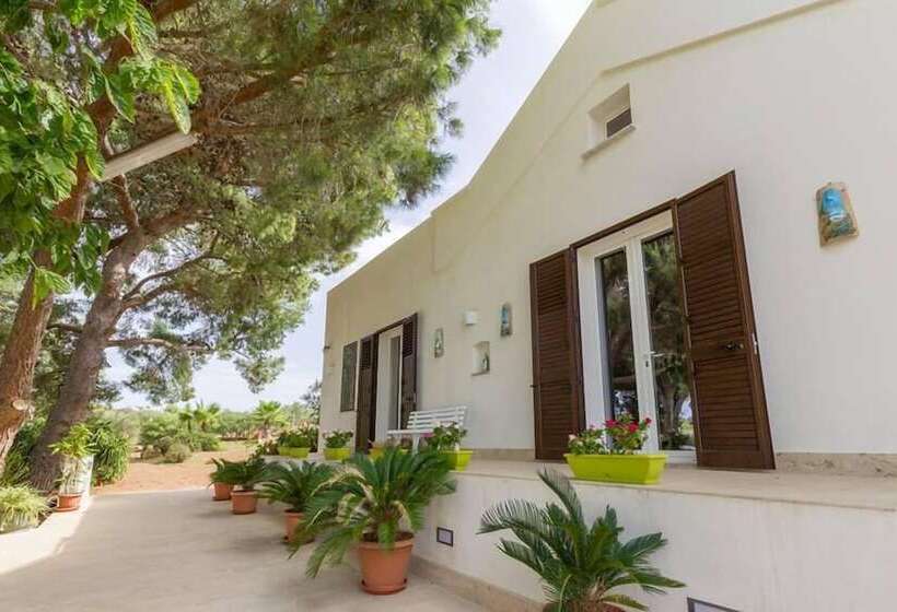 تختخواب و صبحانه Baglio Il Giovinetto