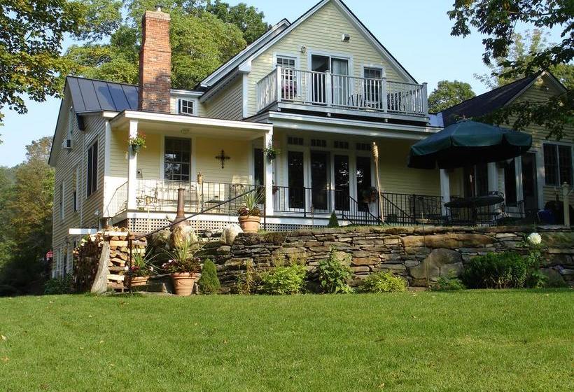 مبيت وإفطار Green River Bridge House