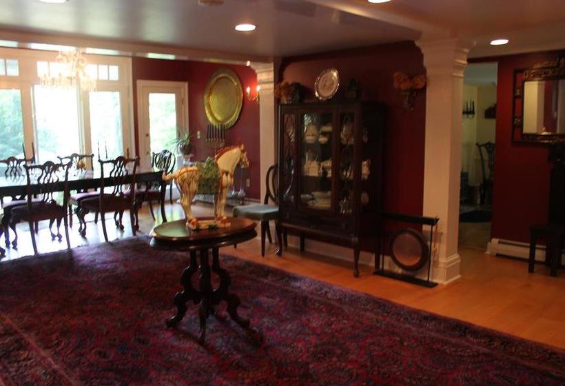 مبيت وإفطار Green River Bridge House