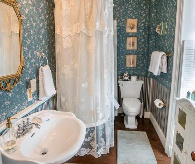 تختخواب و صبحانه I.b. Munson House