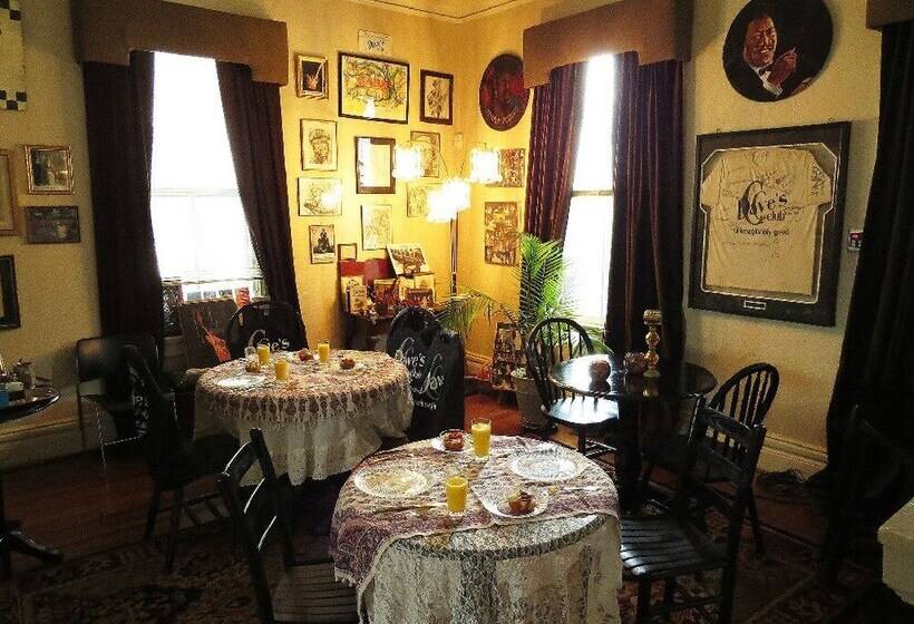 مبيت وإفطار Inn Upon Moon River Plantation