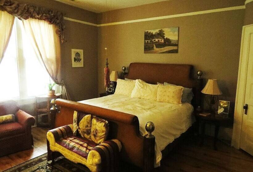 مبيت وإفطار Inn Upon Moon River Plantation