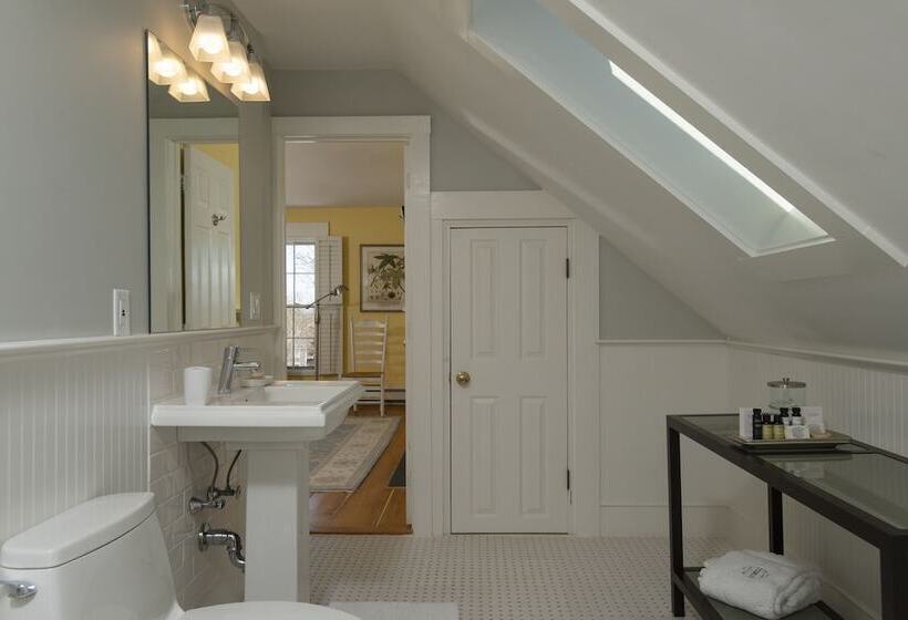 مبيت وإفطار Liberty Hill Inn