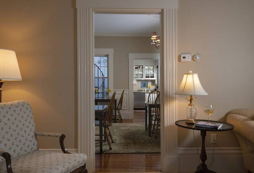 مبيت وإفطار Liberty Hill Inn