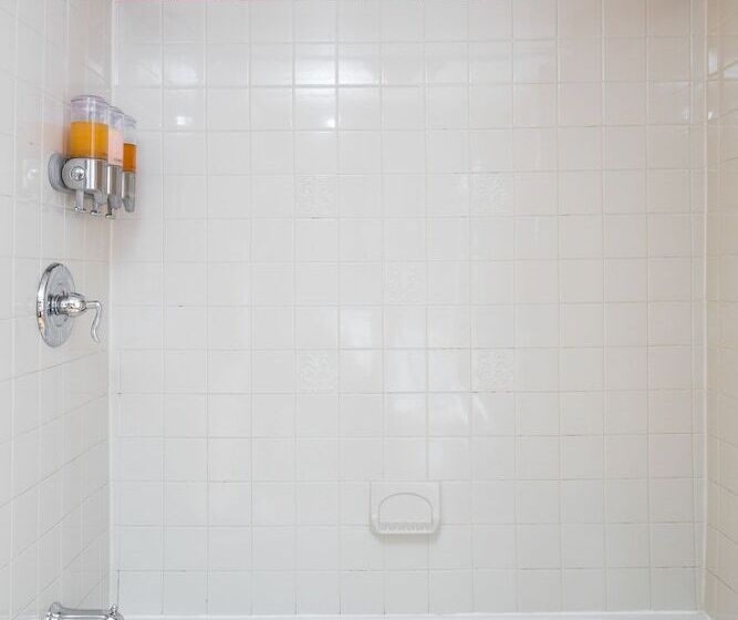 مبيت وإفطار The Lake House At Ferry Point