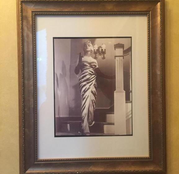 Bed and Breakfast The Whitmore Inn