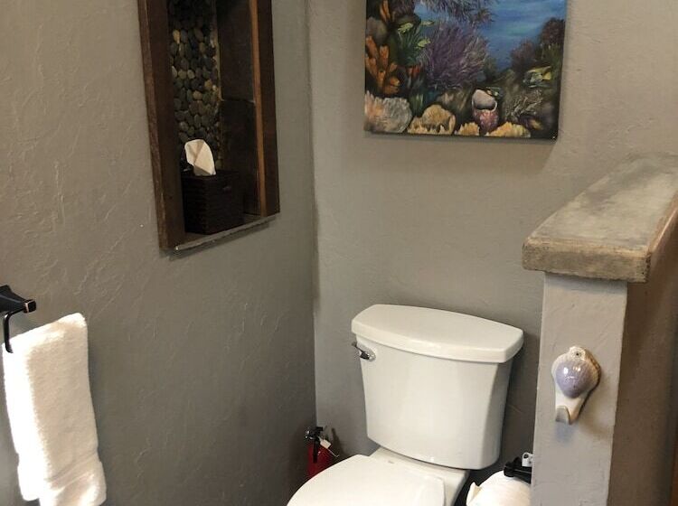 Bed and Breakfast The Whitmore Inn