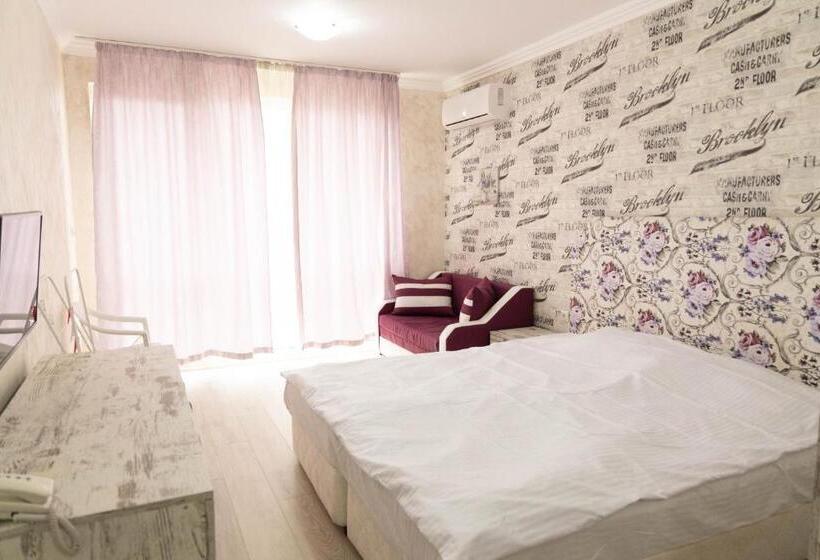 Hotel семеен хотел прованс ахелой